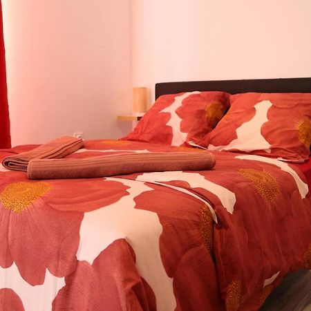 Apartmán Saturne Saint-Quentin  Exteriér fotografie